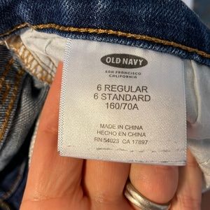 Old Navy Sweetheart 9” shorts